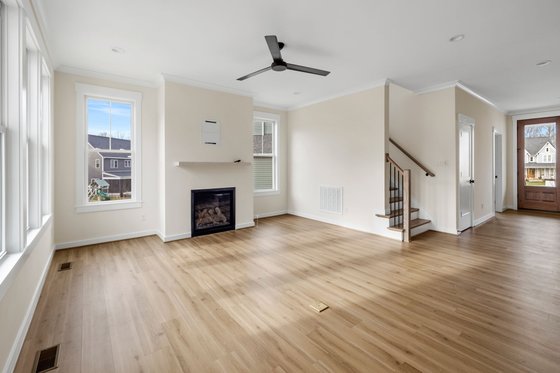 Photo 13 for Farmhouse House Plan #1080-6 - 5 bed, 4.5 bath