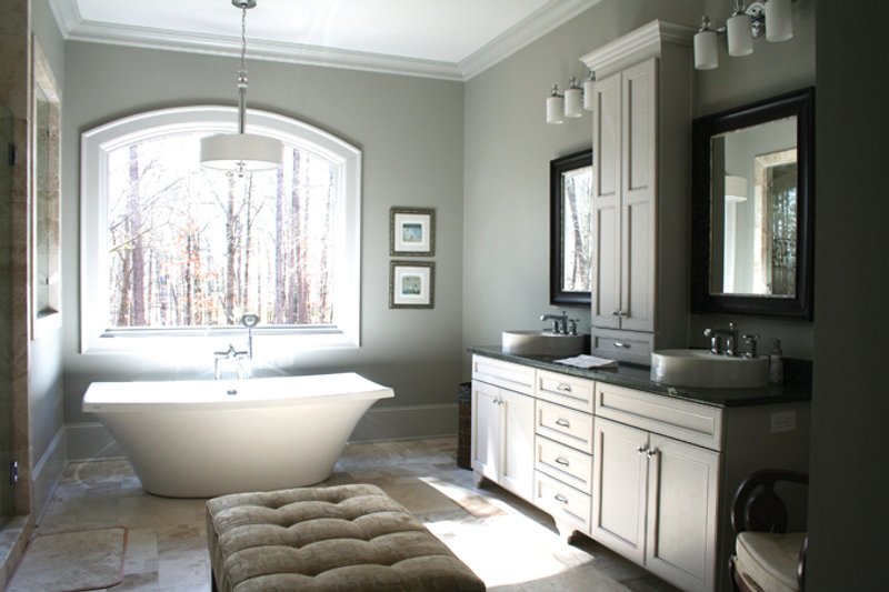 Home Plan - Interior - Master Bathroom for Craftsman House Plan #929-889 - 4 bed, 3 bath