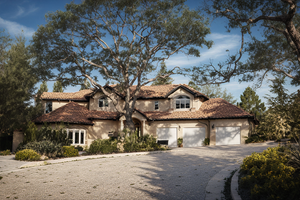 House Plan Design - Country Exterior - Front Elevation Plan #515-4