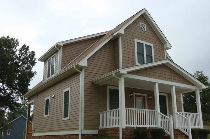 Architectural House Design - Exterior - Front Elevation 3 for Craftsman House Plan #936-2 - 4 bed, 2.5 bath