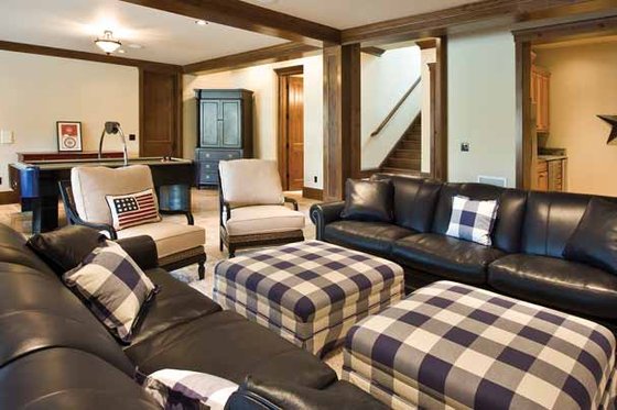 Interior - Family Room 2 for Craftsman House Plan #132-561 - 5 bed, 4 bath