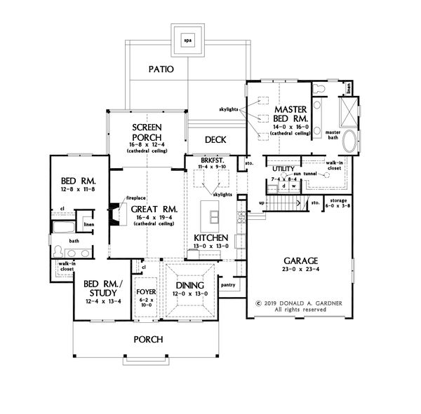 Craftsman Floor Plan - Main Floor Plan #929-1123