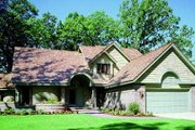 Traditional Style House Plan - 3 Beds 2.5 Baths 2223 Sq/Ft Plan #320-403 