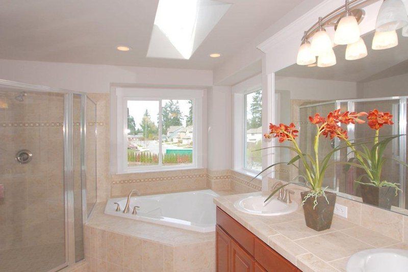 Architectural House Design - Photo 12 for Traditional House Plan #132-147 - 4 bed, 2.5 bath