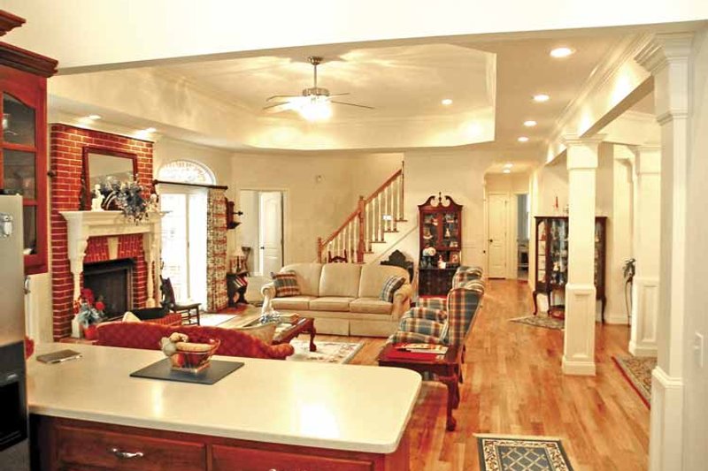 Home Plan - Interior - Kitchen for Country House Plan #314-230 - 3 bed, 2.5 bath