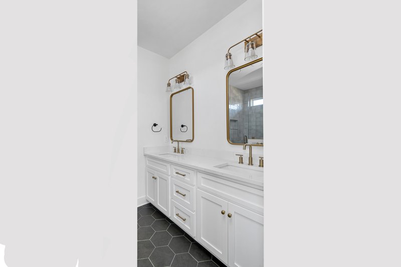 Dream House Plan - Interior - Master Bathroom for Farmhouse House Plan #1085-8 - 3 bed, 2.5 bath