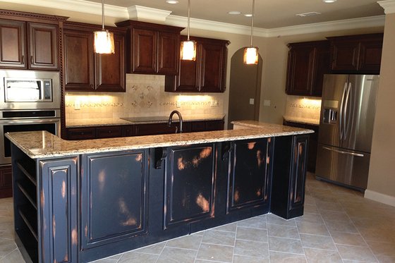 Interior - Kitchen for Traditional House Plan #437-73 - 4 bed, 4.5 bath