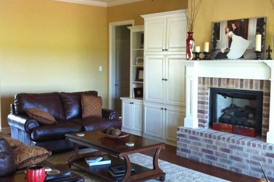 Interior - Family Room for European House Plan #21-268 - 3 bed, 2.5 bath