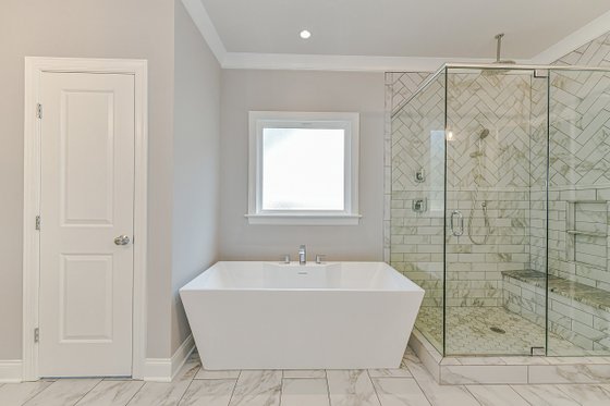 Interior - Master Bathroom 1 for Craftsman House Plan #430-140 - 3 bed, 2.5 bath