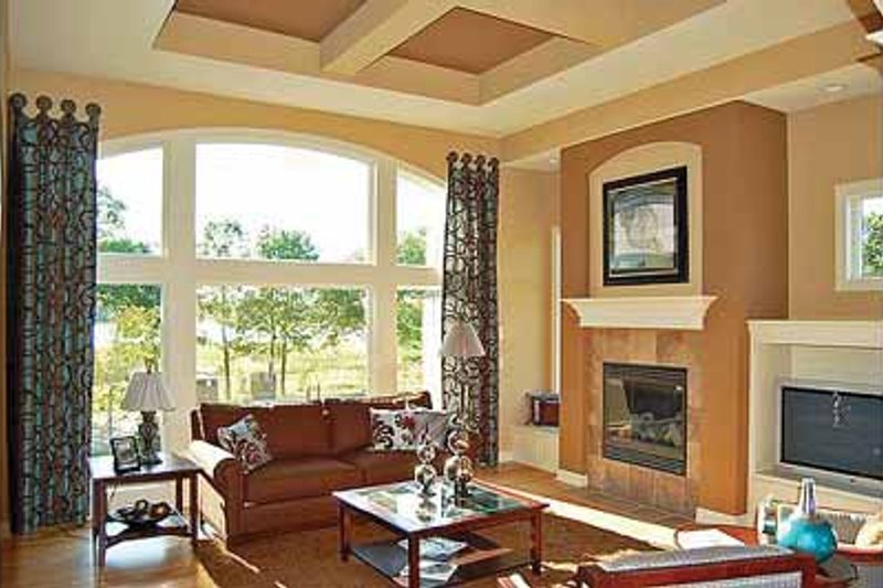 Dream House Plan - Interior - Family Room 2 for European House Plan #320-1003 - 3 bed, 2.5 bath