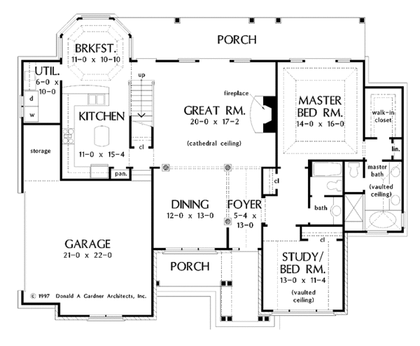 Dream House Plan - Traditional Floor Plan - Main Floor Plan #929-319