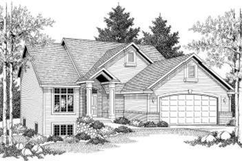 House Blueprint - Traditional Exterior - Front Elevation Plan #70-604