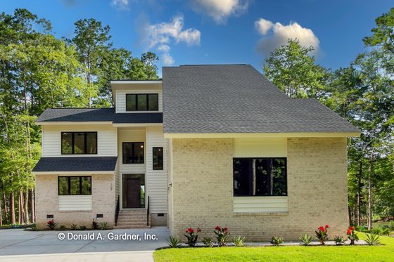 Exterior - Front Elevation 1 for Contemporary House Plan #929-268 - 4 bed, 3.5 bath