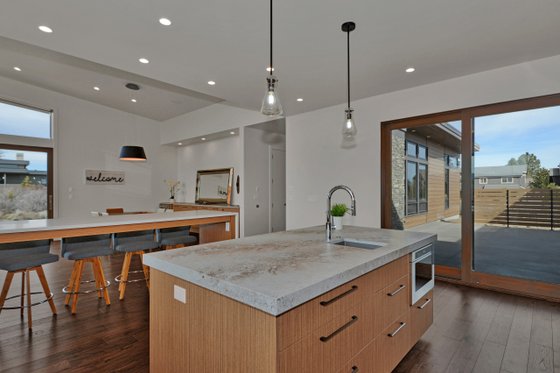 Interior - Kitchen 2 for Modern House Plan #892-47 - 3 bed, 3.5 bath