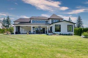 Photo 1 for European House Plan #1086-16 - 4 bed, 3.5 bath