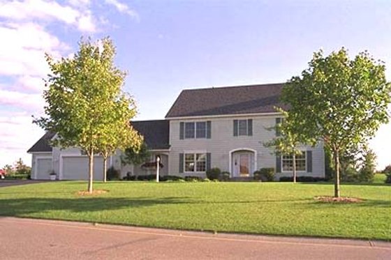 Exterior - Front Elevation for Colonial House Plan #51-134 - 3 bed, 3.5 bath