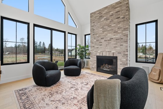 Interior - Other 2 for Farmhouse House Plan #1070-144 - 3 bed, 2.5 bath