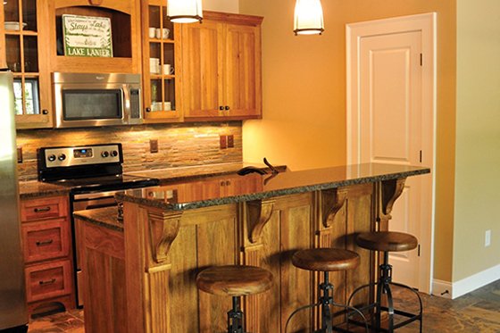Interior - Kitchen 3 for Craftsman House Plan #437-69 - 4 bed, 3.5 bath