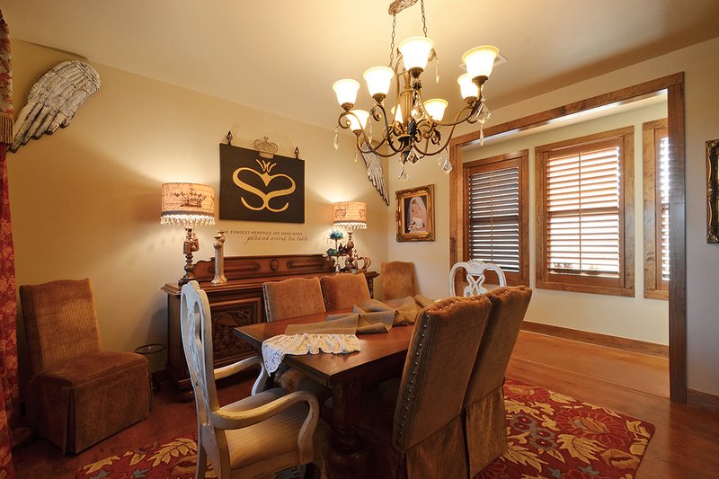 Architectural House Design - Interior - Dining Room 1 for Ranch House Plan #140-149 - 3 bed, 2.5 bath