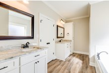 Home Plan - European Interior - Master Bathroom Plan #430-110