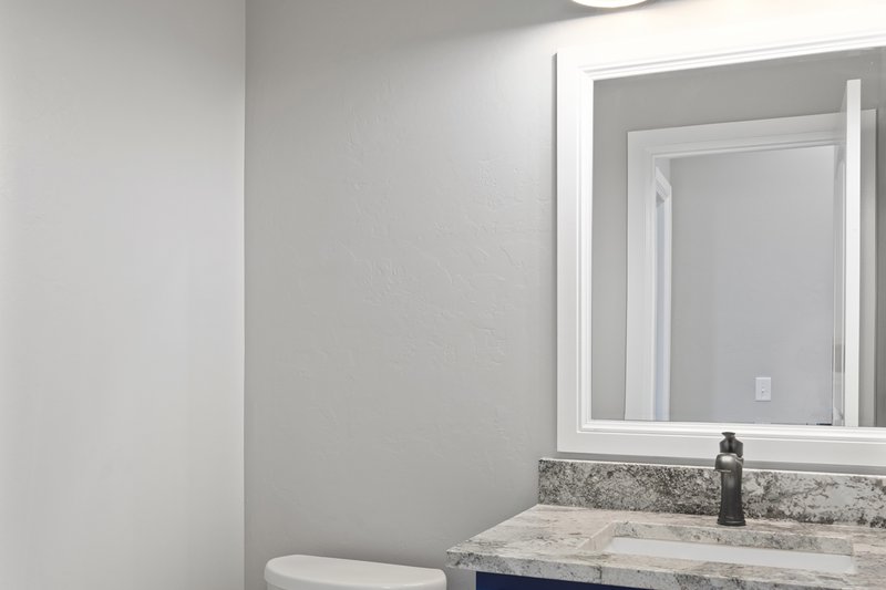Home Plan - Interior - Bathroom 2 for Farmhouse House Plan #430-184 - 4 bed, 2.5 bath
