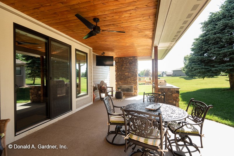 Architectural House Design - Exterior - Covered Porch for Craftsman House Plan #929-999 - 3 bed, 2 bath