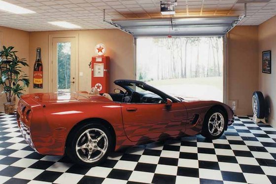 Optional Display Garage