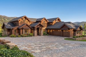 Exterior - Front Elevation for Craftsman House Plan #892-50 - 5 bed, 4.5 bath