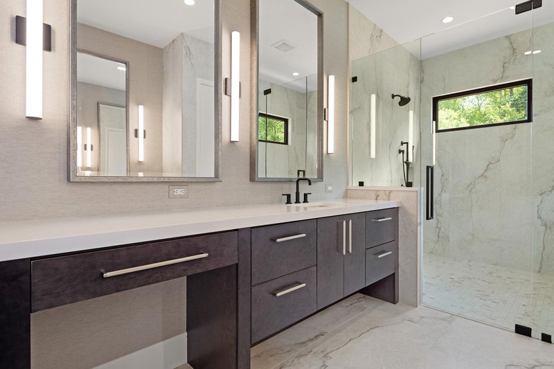 House Design - Interior - Master Bathroom for Craftsman House Plan #938-132 - 3 bed, 3.5 bath