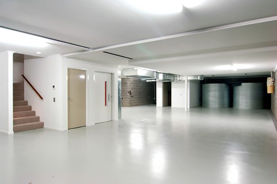 Photo 4 for Modern House Plan #496-15 - 4 bed, 3.5 bath