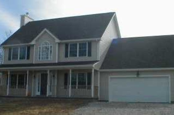 Exterior - Front Elevation for Colonial House Plan #75-103 - 3 bed, 2.5 bath