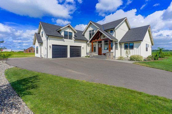 Photo 10 for Farmhouse House Plan #1070-104 - 4 bed, 2.5 bath