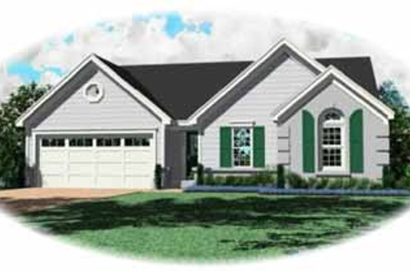Traditional Style House Plan - 3 Beds 2 Baths 1168 Sq/Ft Plan #81-142