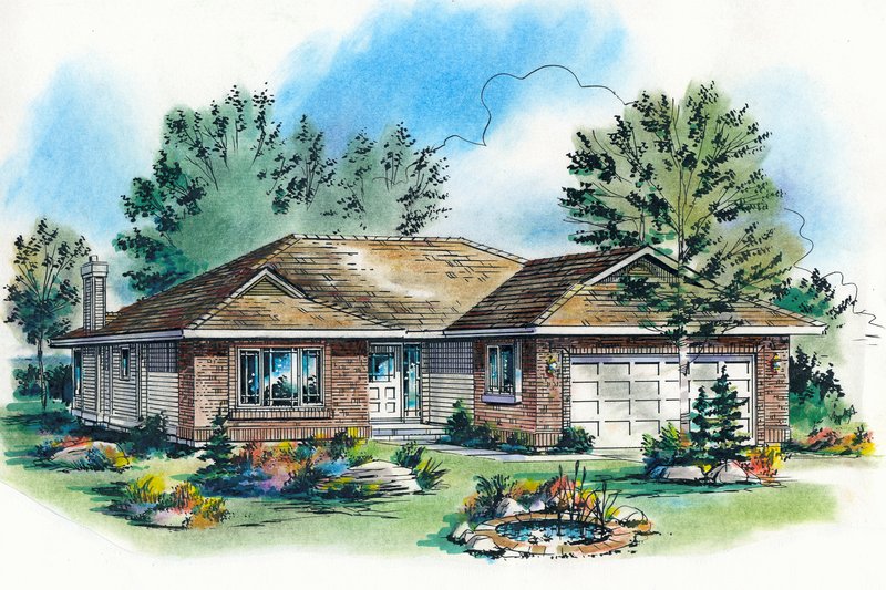 Traditional Style House Plan - 3 Beds 2 Baths 1325 Sq/Ft Plan #18-1028