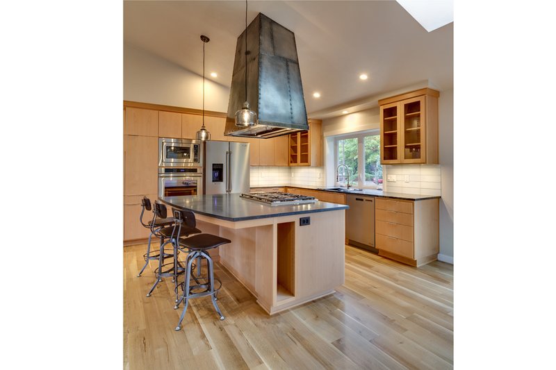 Architectural House Design - Interior - Kitchen 2 for Ranch House Plan #124-983 - 3 bed, 2 bath