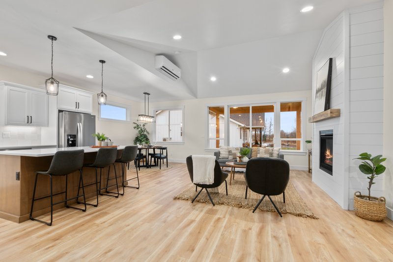 House Design - Interior - Kitchen for Farmhouse House Plan #1070-205 - 3 bed, 2 bath
