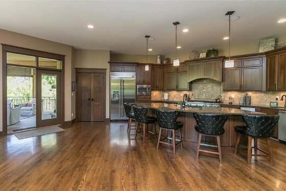 Interior - Kitchen 1 for Traditional House Plan #70-1554 - 7 bed, 4.5 bath