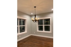 Interior - Dining Room for Craftsman House Plan #124-1201 - 3 bed, 2 bath