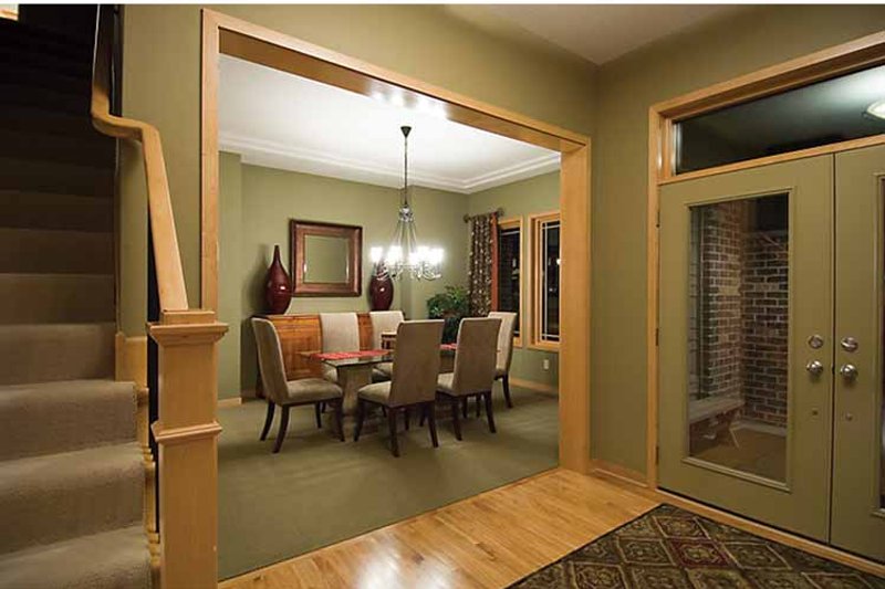 Dream House Plan - Interior - Dining Room for Prairie House Plan #51-1126 - 3 bed, 2.5 bath