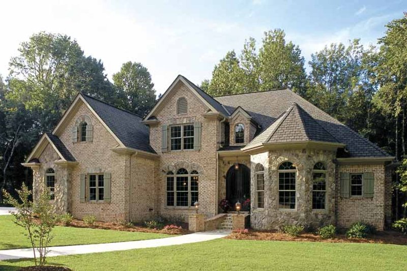 Architectural House Design - Exterior - Front Elevation 3 for Country House Plan #927-502 - 5 bed, 4.5 bath