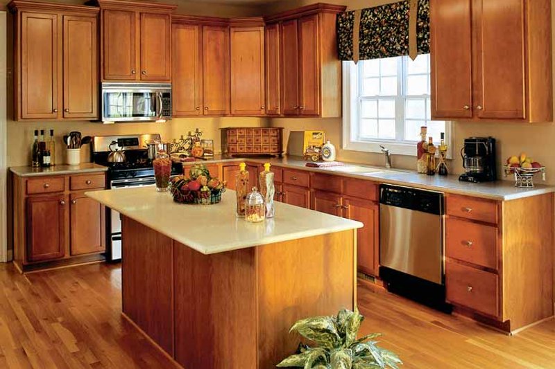 Home Plan - Interior - Kitchen for Mediterranean House Plan #927-141 - 4 bed, 3 bath