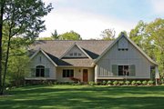 Bungalow Style House Plan - 4 Beds 2.5 Baths 3317 Sq/Ft Plan #928-202 