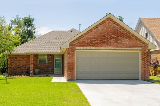 Exterior - Front Elevation for Traditional House Plan #65-132 - 3 bed, 2 bath