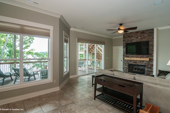 Interior - Other 2 for Craftsman House Plan #929-407 - 4 bed, 3.5 bath