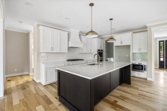 Photo 16 for Farmhouse House Plan #1080-6 - 5 bed, 4.5 bath