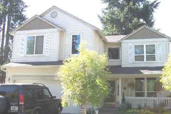 Exterior - Front Elevation for Traditional House Plan #130-110 - 3 bed, 2.5 bath