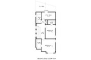 Traditional Style House Plan - 3 Beds 2.5 Baths 1784 Sq/Ft Plan #932-532 