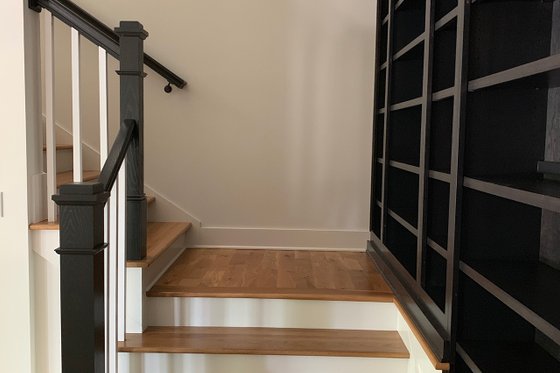 Interior - Other 3 for Craftsman House Plan #437-112 - 3 bed, 3.5 bath