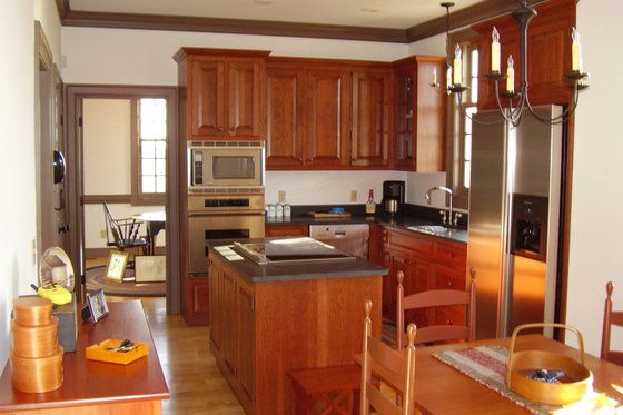 Interior - Kitchen for Colonial House Plan #137-342 - 3 bed, 2.5 bath