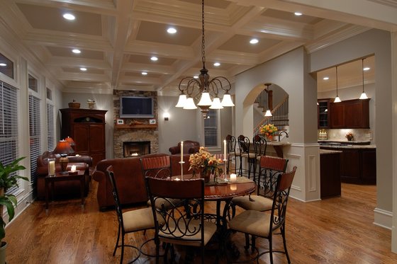 Interior - Family Room for Traditional House Plan #54-483 - 4 bed, 2.5 bath